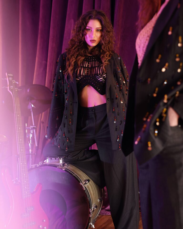 Obsidian Coat